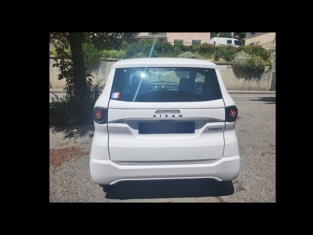 Aixam Minauto Arrière
