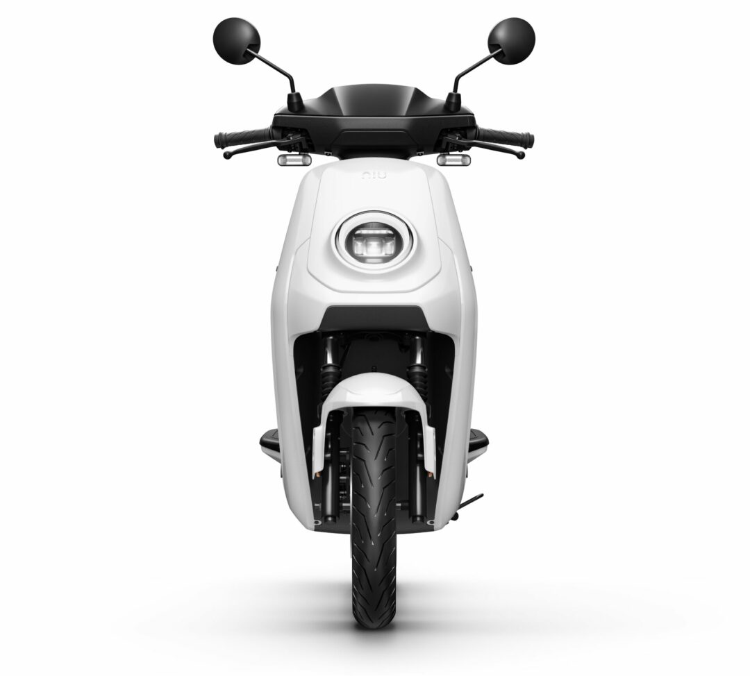 MQi GT 100_Front_White