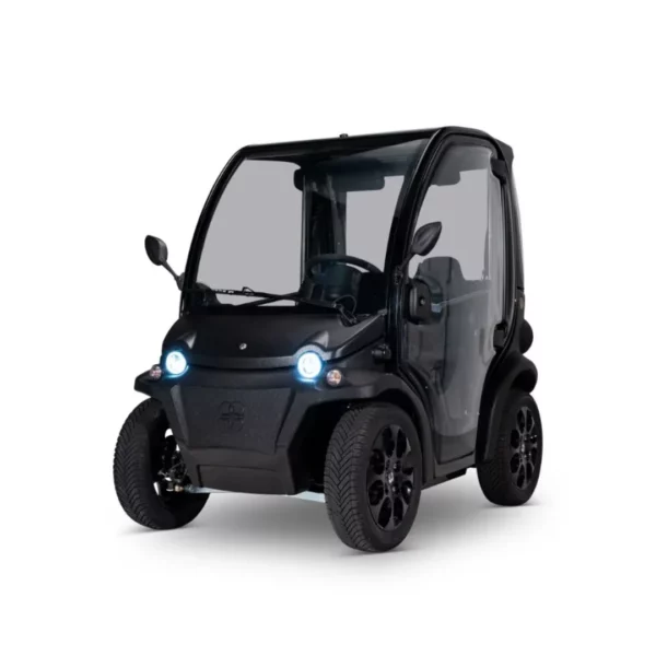 Biro Big noire occasion 2019 2 300 km – voiture sans permis électrique – vue de profil en studio