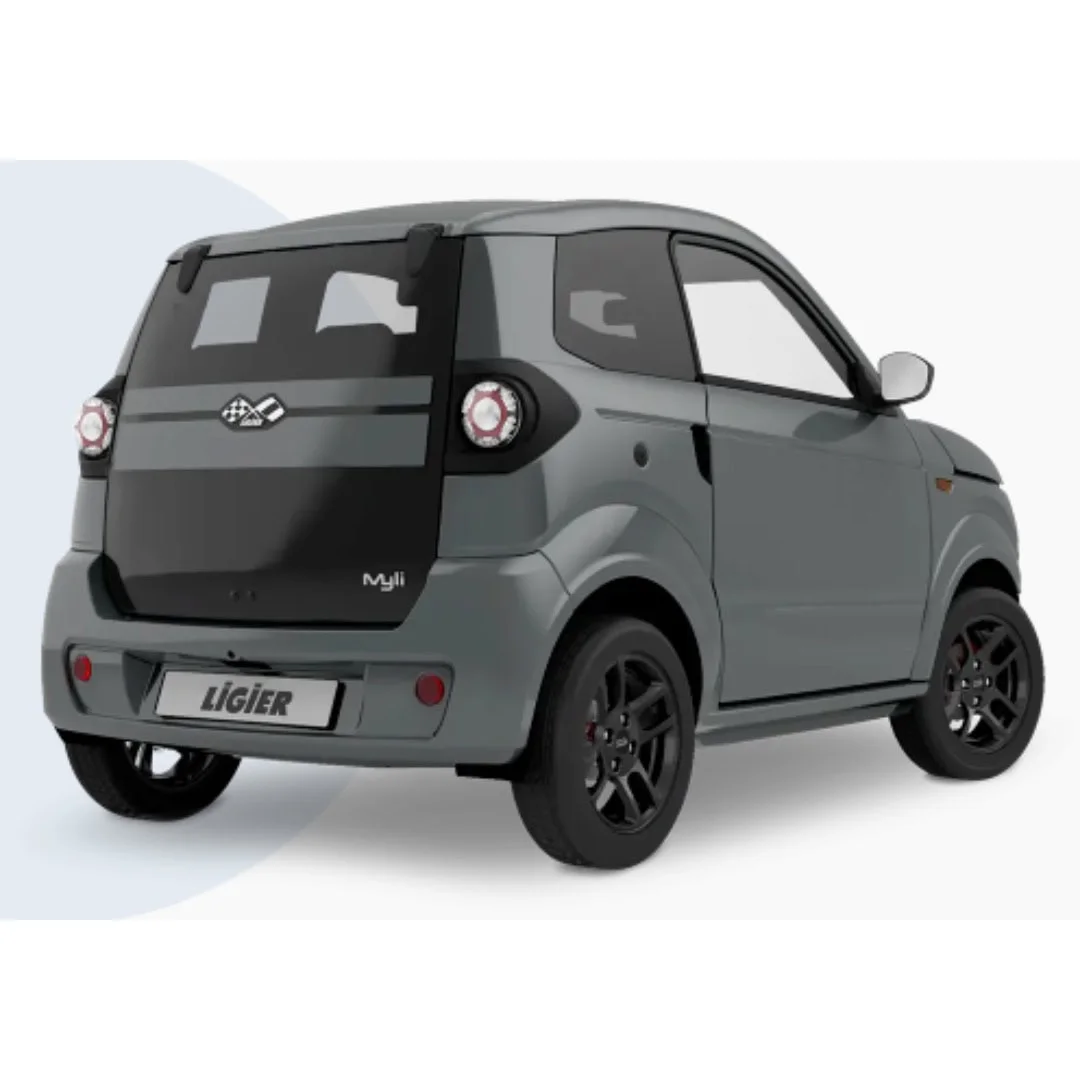 LIGIER MyLi MAX REVO D+ – voiture sans permis électrique – vue de trois quarts arrière, grise