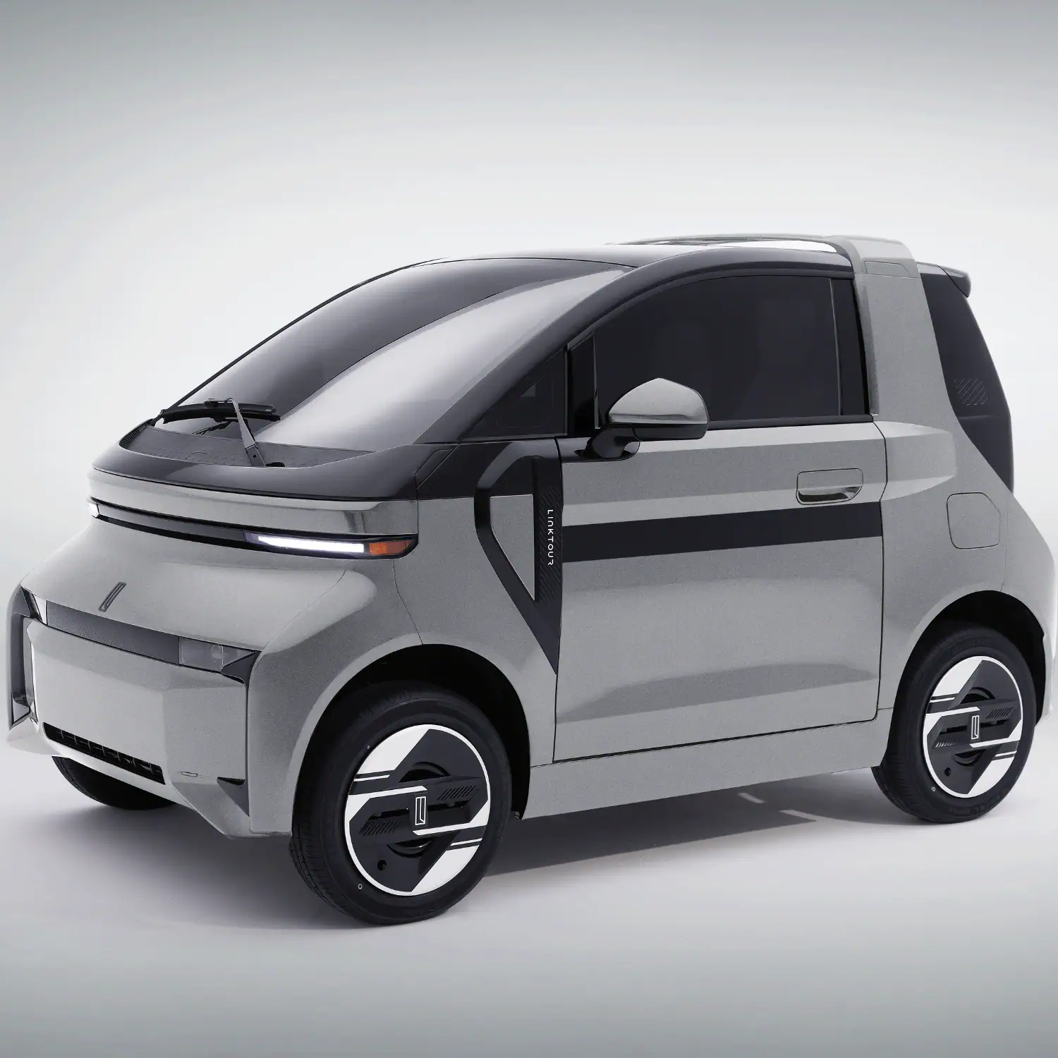 Linktour Alumi grise – voiture sans permis électrique 2026 – vue de trois quarts avant