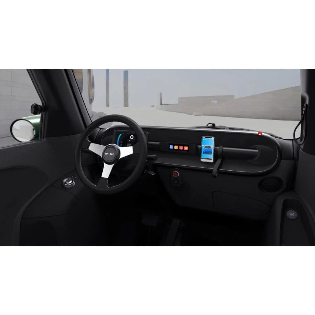 MICROLINO – voiture électrique permis B1 – volant et tableau de bord