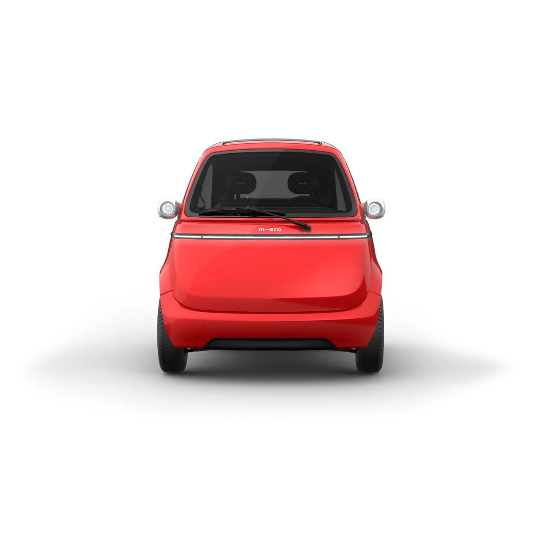 MICROLINO – voiture électrique permis B1 – vue de face rouge, autre angle