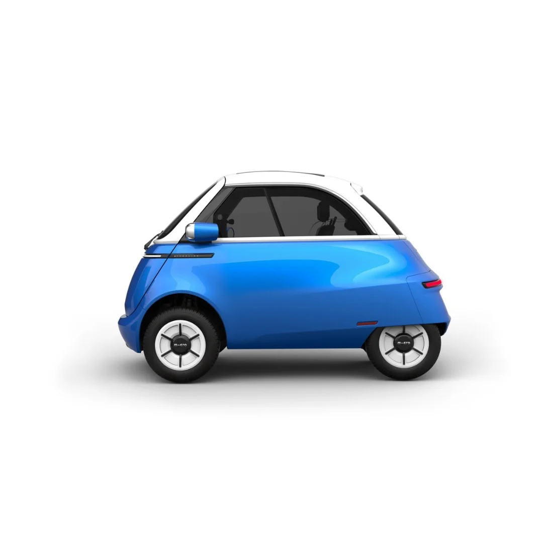 MICROLINO – voiture électrique permis B1 – vue de profil, bleu clair