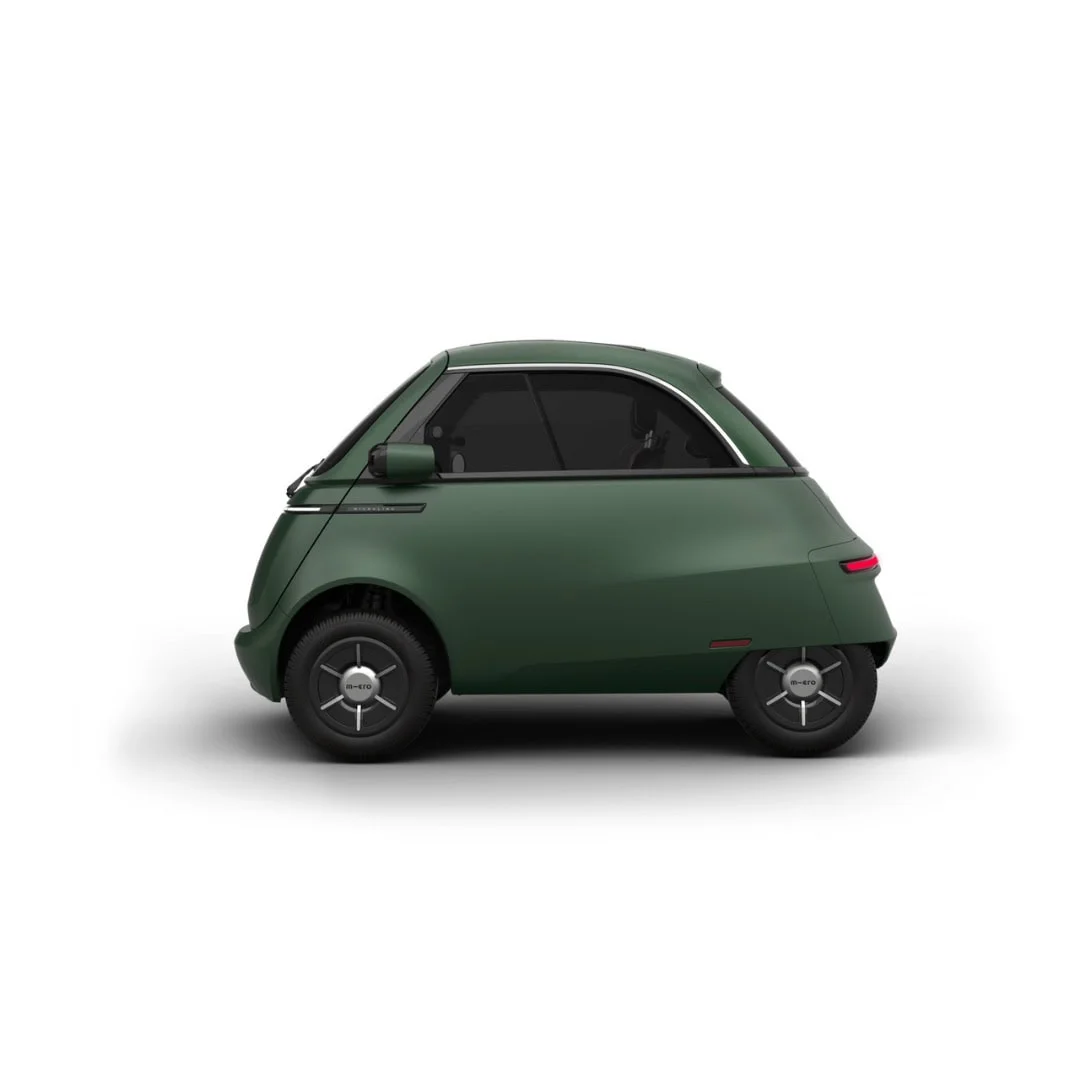 MICROLINO – voiture électrique permis B1 – vue de trois quarts arrière, vert foncé