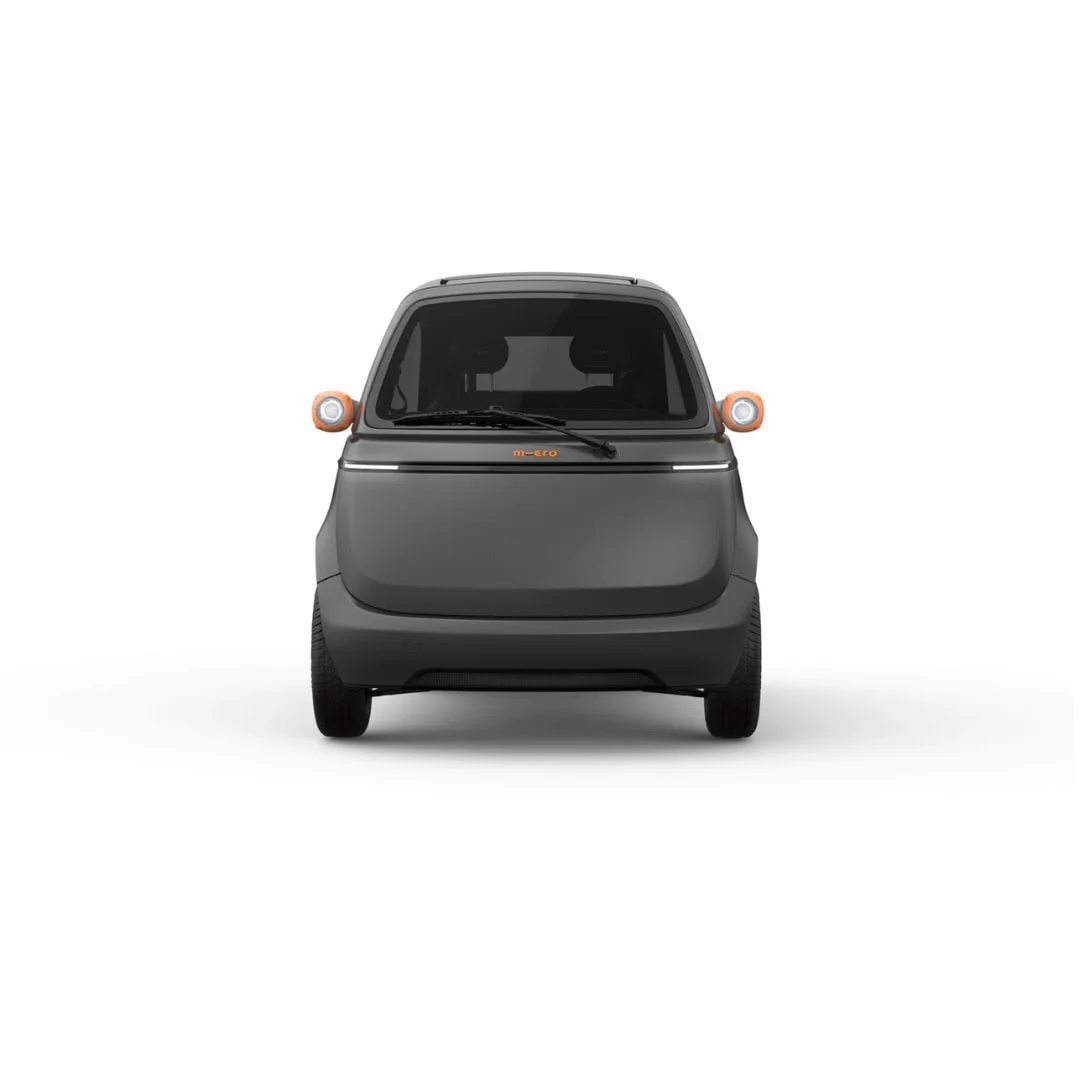 Location MICROLINO Lite 3 mois – voiture électrique sans permis – vue de face, noire
