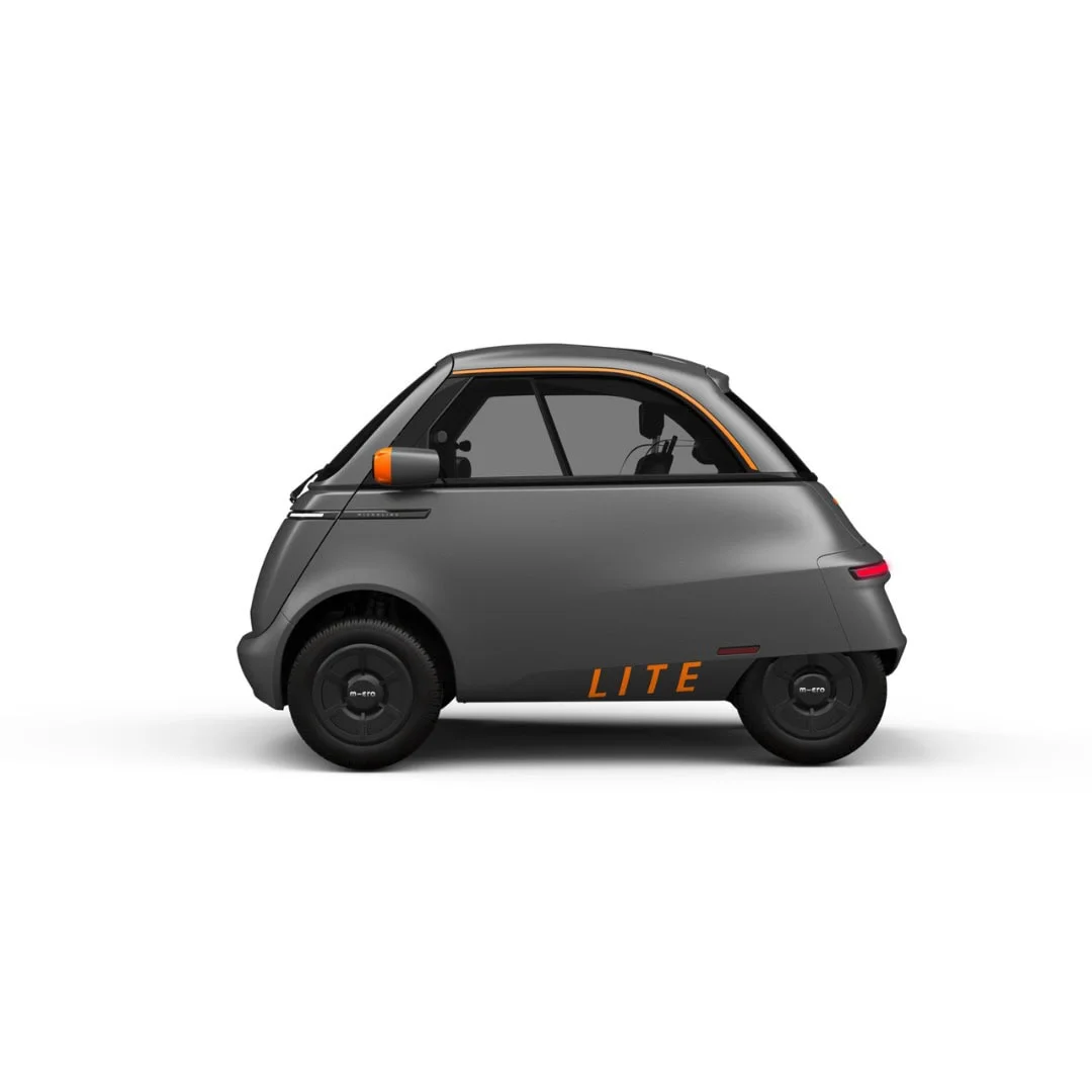 Location MICROLINO Lite 3 mois – voiture électrique sans permis – vue de trois quarts avant, grise