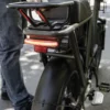 NIU BQi Utility 200 – vélo cargo électrique utilitaire – détail pédale et moteur
