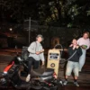 NIU FQiX 300 – scooter électrique 125 cm3 – pilote en ville de nuit