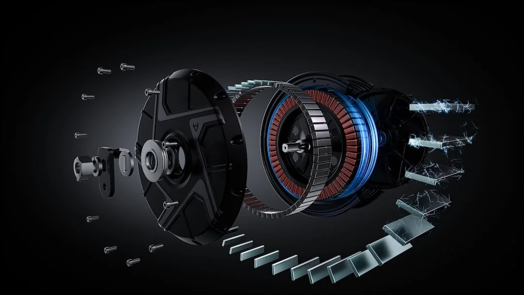 NIU NQi GTS 45 – scooter électrique 50 cm3 – schéma moteur et connectivité