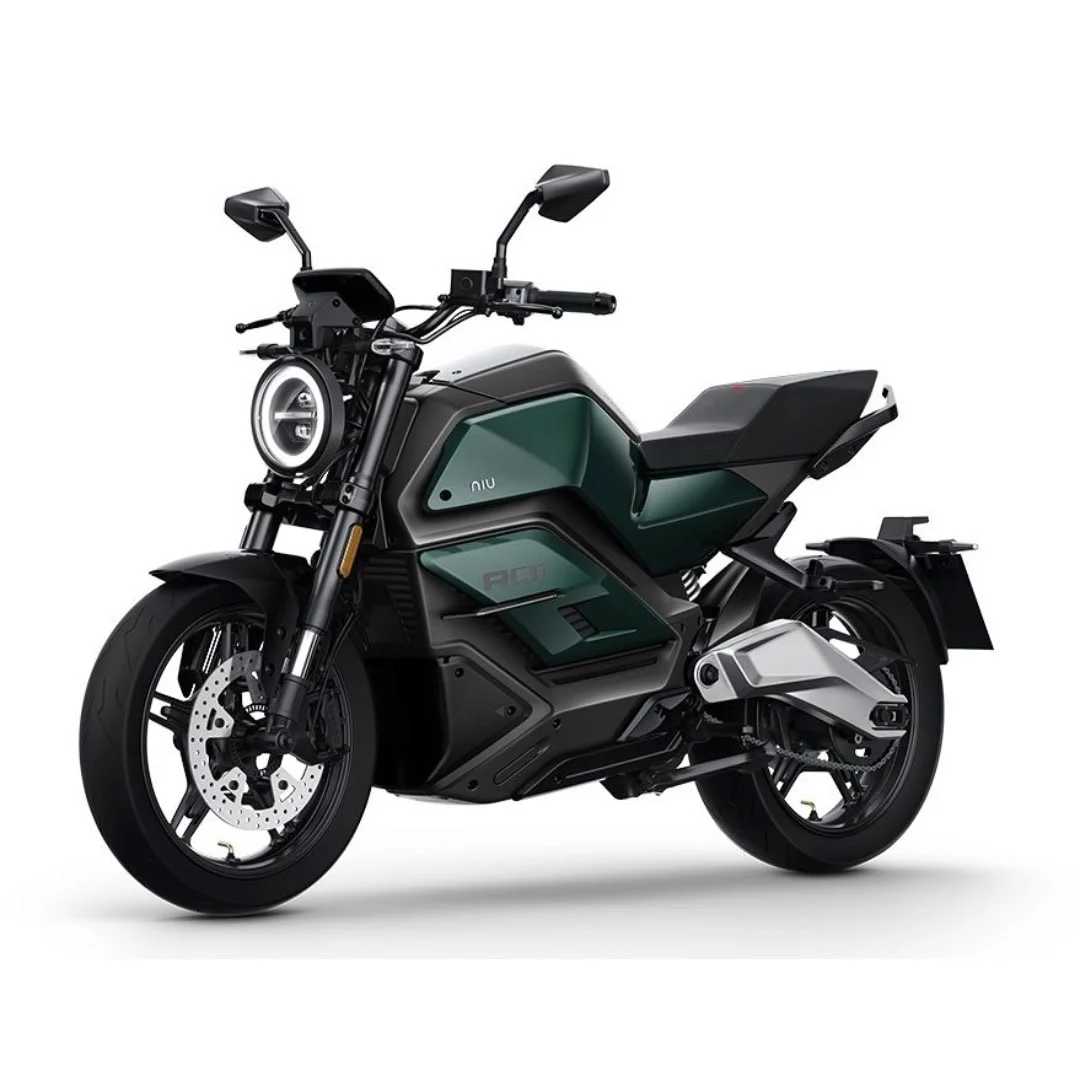 NIU RQi Sport – moto électrique 125 cm3 – vue de trois quarts avant, noir
