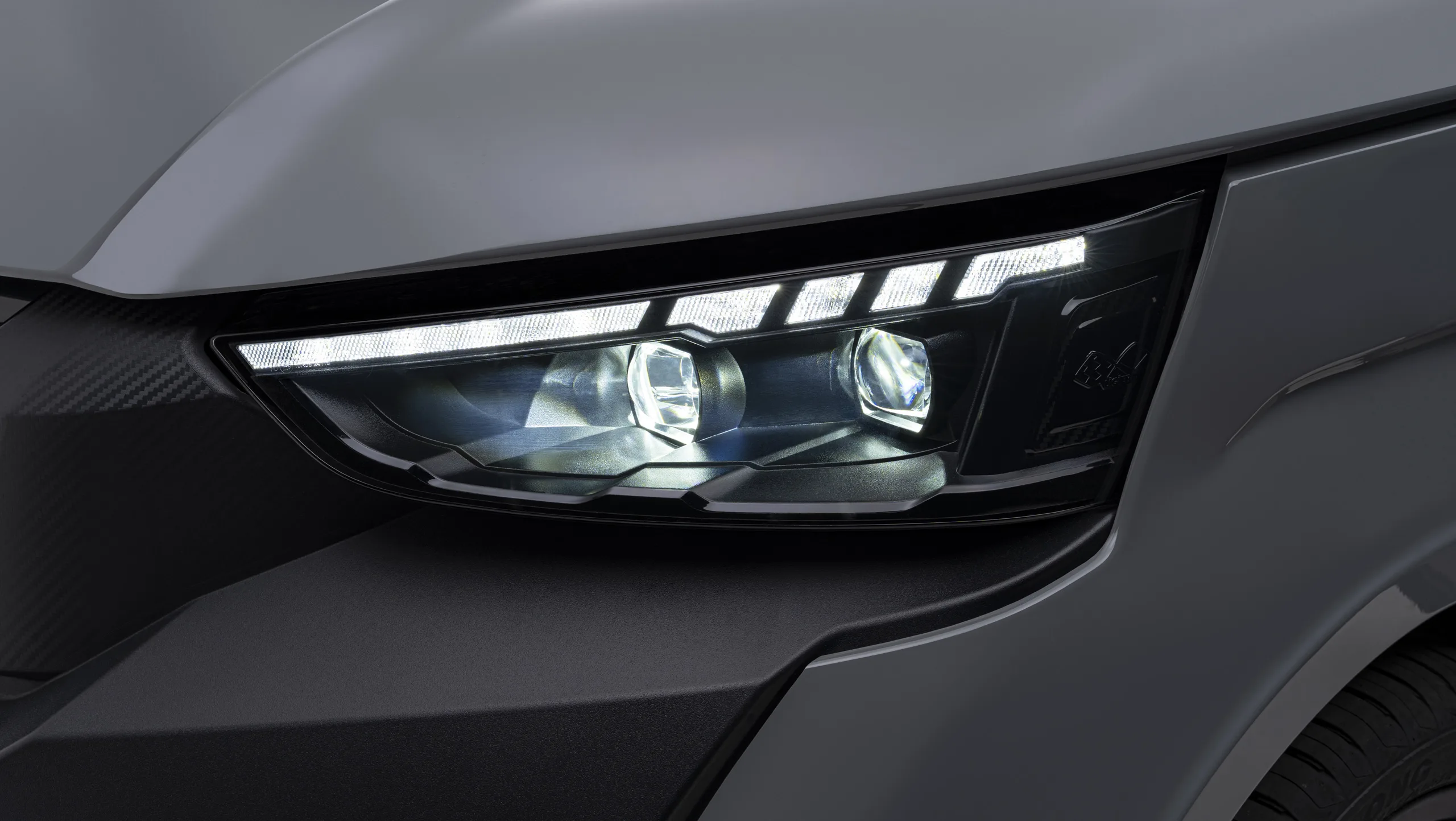 Ligier JS60 voiture sans permis neuve - phares led js60