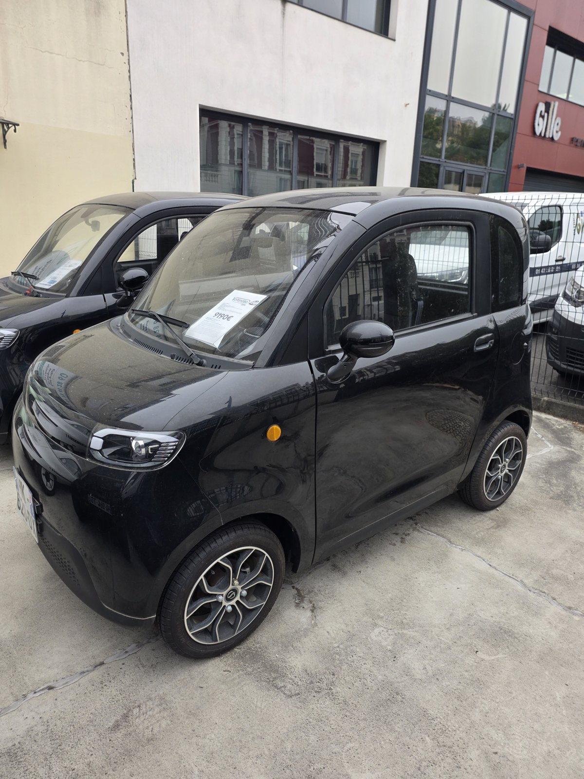 Simplici S1 noir brillant occasion 2026 – vue avant