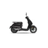 VMOTO CUX Pro – scooter électrique 50 cm3 – vue de trois quarts avant, noir