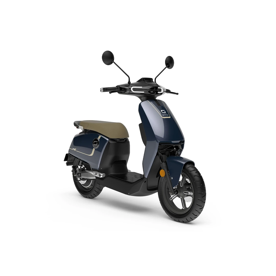 VMOTO CUX Pro - scooter électrique 50 cm3 - vue de trois quarts avant, bleu